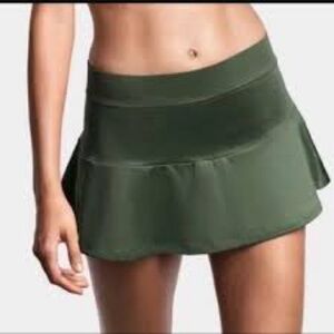 Victoria’s Secret Workout skirt large